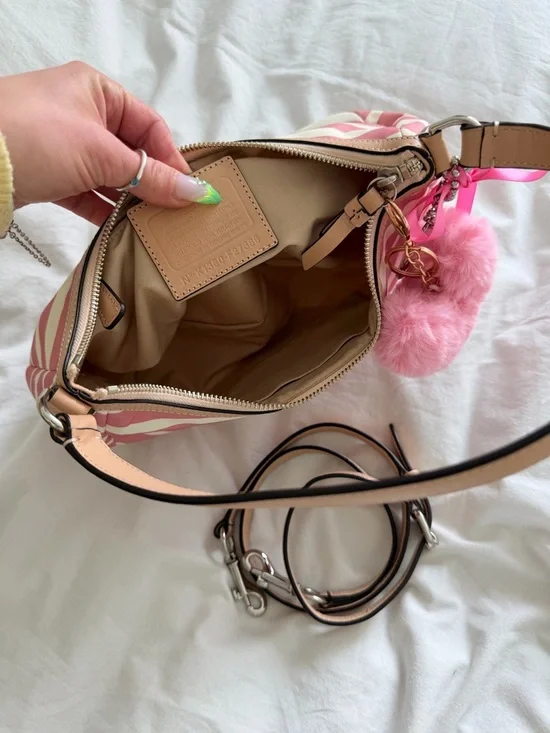 vintage Coach Pink Zebra Print Small Shoulder Bag - Picture 7 of 10